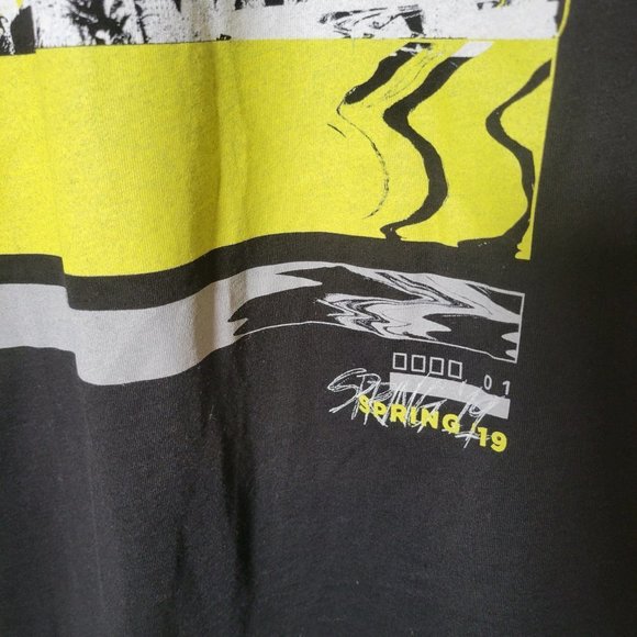 Dan + Shay Concert Tshirt  The Tour Spring 2019 Black Size Medium Short Sleeve - Picture 3 of 4